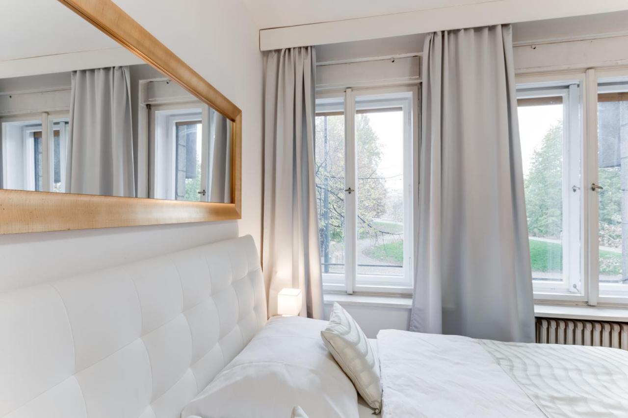 Exclusive Riverside Apartment In The Heart Of Prague Extérieur photo