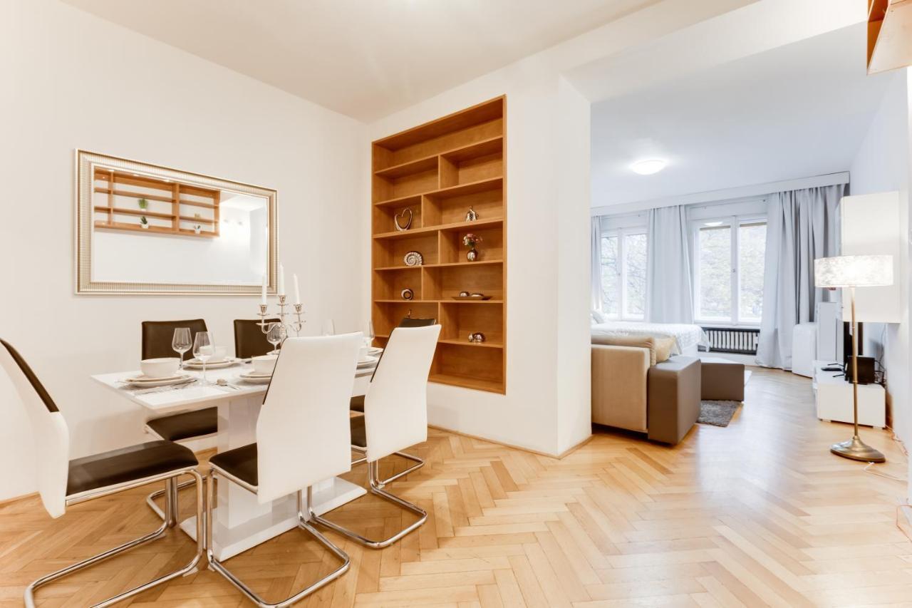 Exclusive Riverside Apartment In The Heart Of Prague Extérieur photo